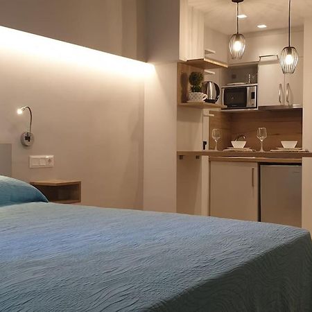 Stylish Studio Near Athens Hilton, Self Check-In! Exterior photo