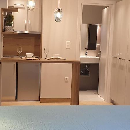 Stylish Studio Near Athens Hilton, Self Check-In! Exterior photo